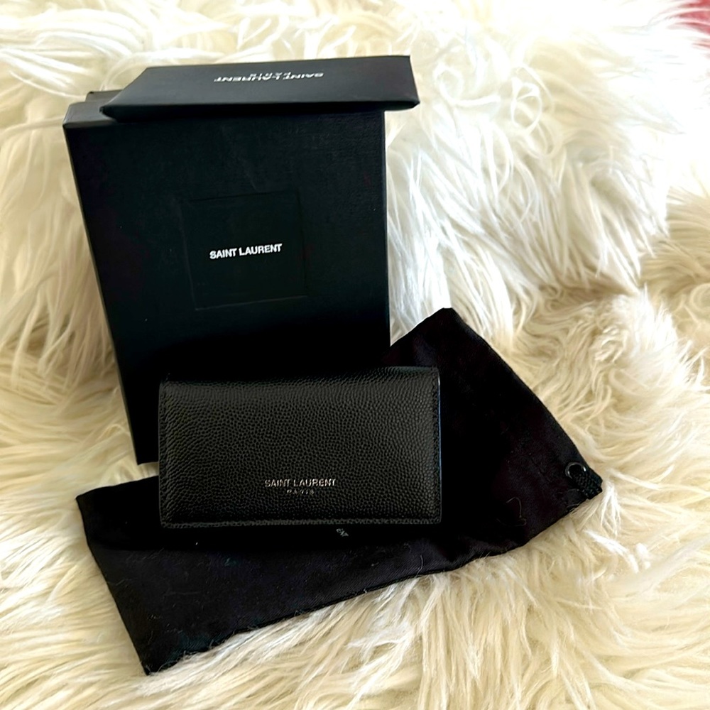 NIB Full inclusion saint Laurent key holder
